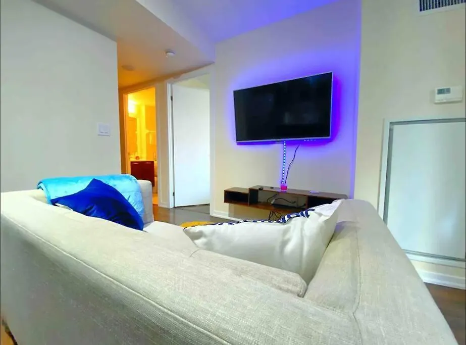 Cozy One Bedroom Unit With Balcony Toronto Apartmán